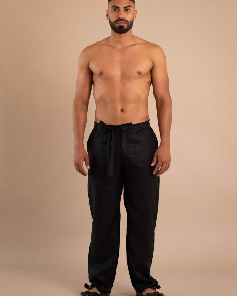 Pantalón Tierra, pantalón de lino para hombre color natural con cinturón.