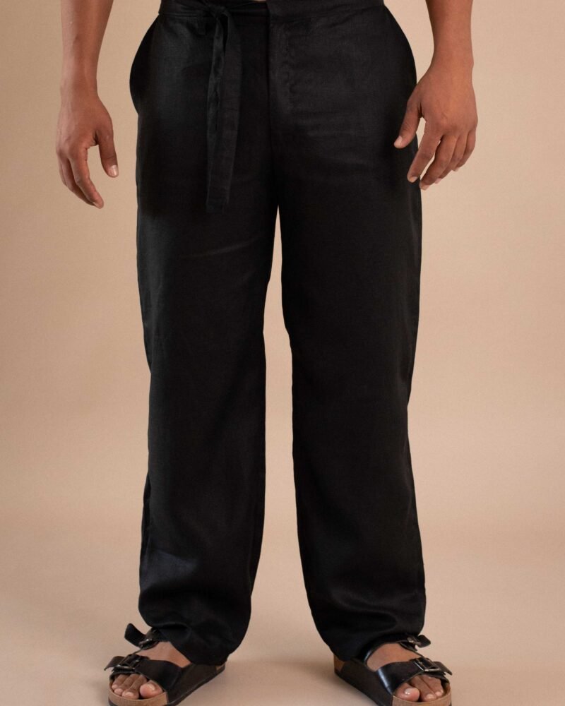 Pantalón Tierra, pantalón de lino para hombre color natural con cinturón.
